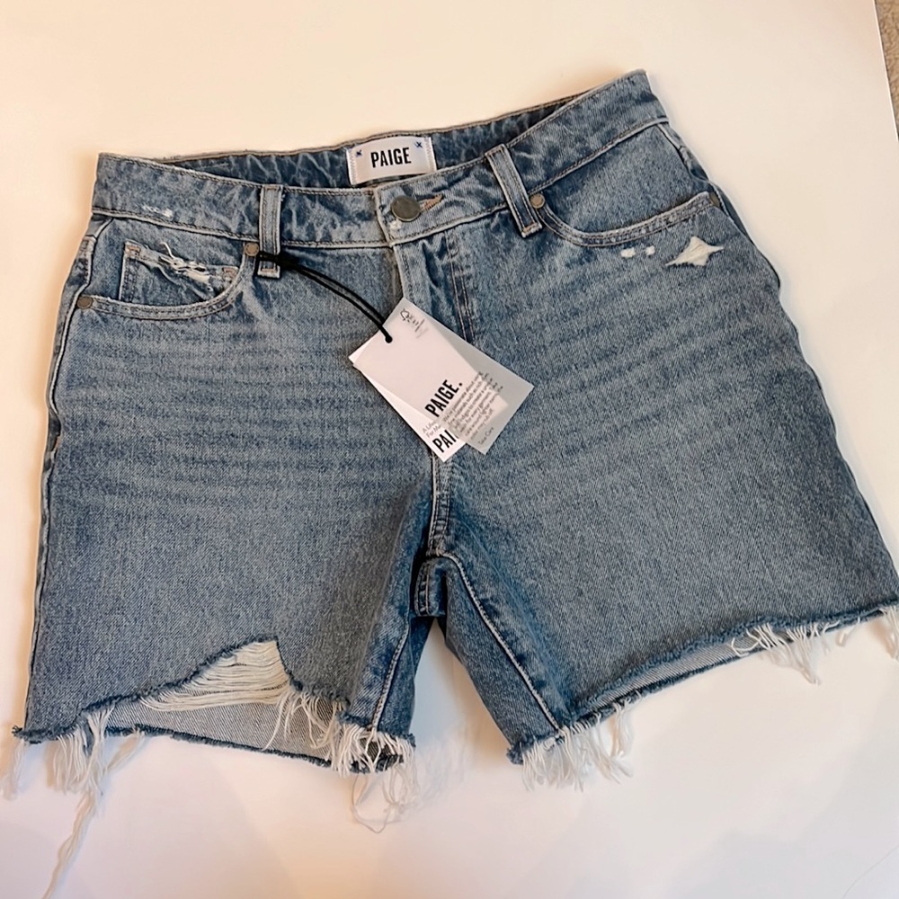 NWT PAIGE Women’s Jean Distressed Shorts-Size 26